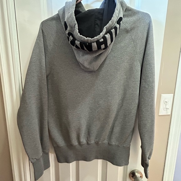 ROOTS Grey 73 Hooded Sweatshirt - Picture 2 of 4